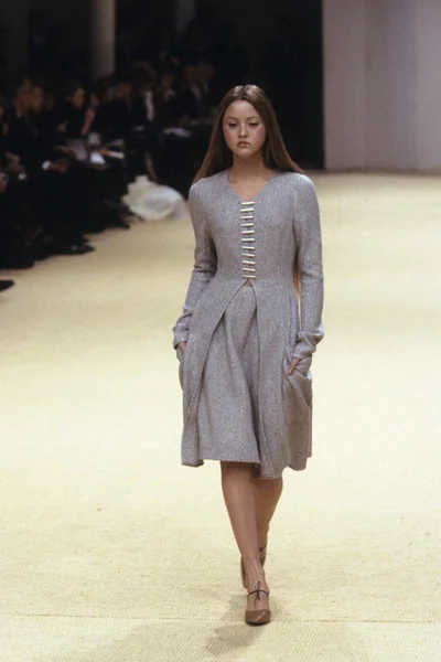 Look 7